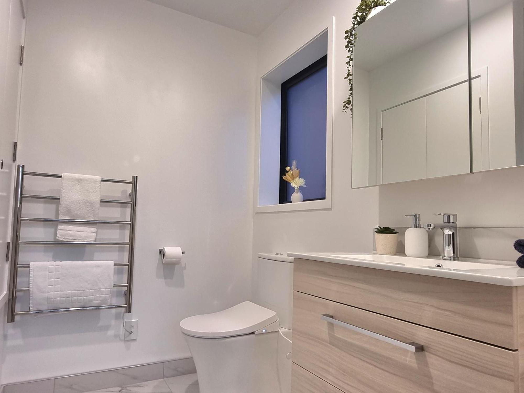 Brand New Central Studio On Wilmer Christchurch Bagian luar foto